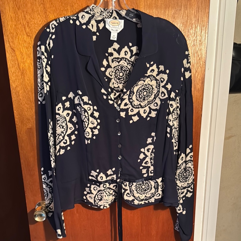 Talbots Navy and Cream Pure Silk Patterned Women's Top size 18